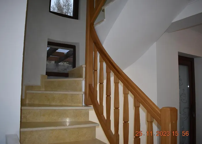 Capra Cu Trei Iezi