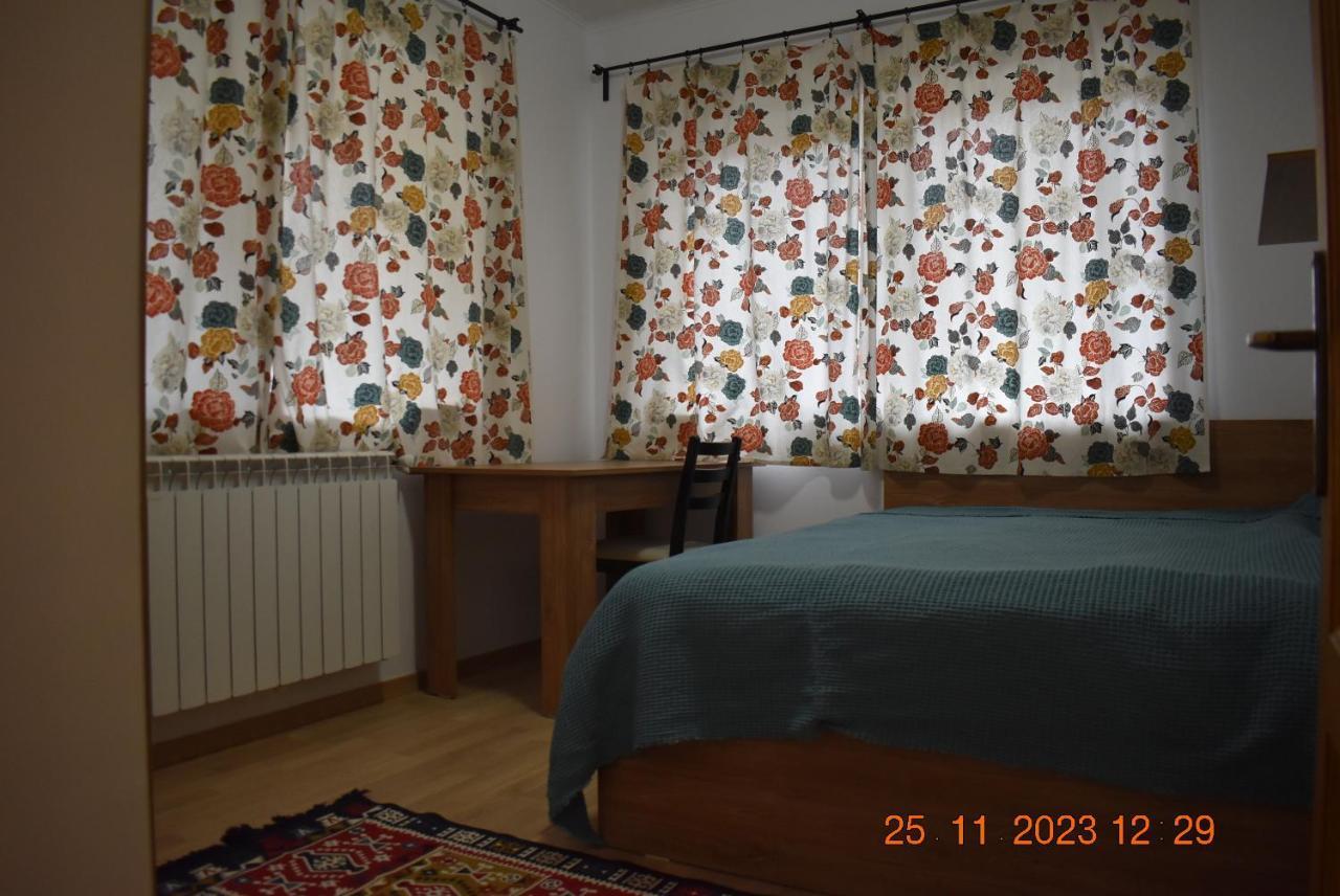 Apartment Capra Cu Trei Iezi Sinaia