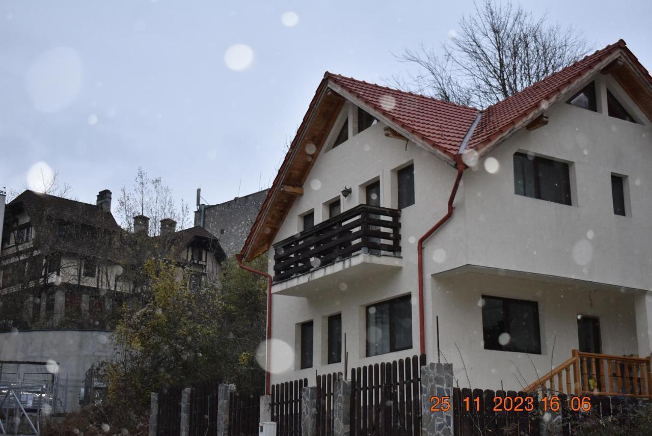 Capra Cu Trei Iezi Apartment *