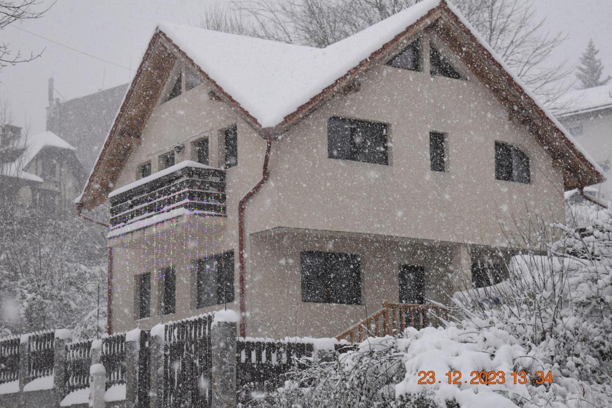 Capra Cu Trei Iezi Apartment