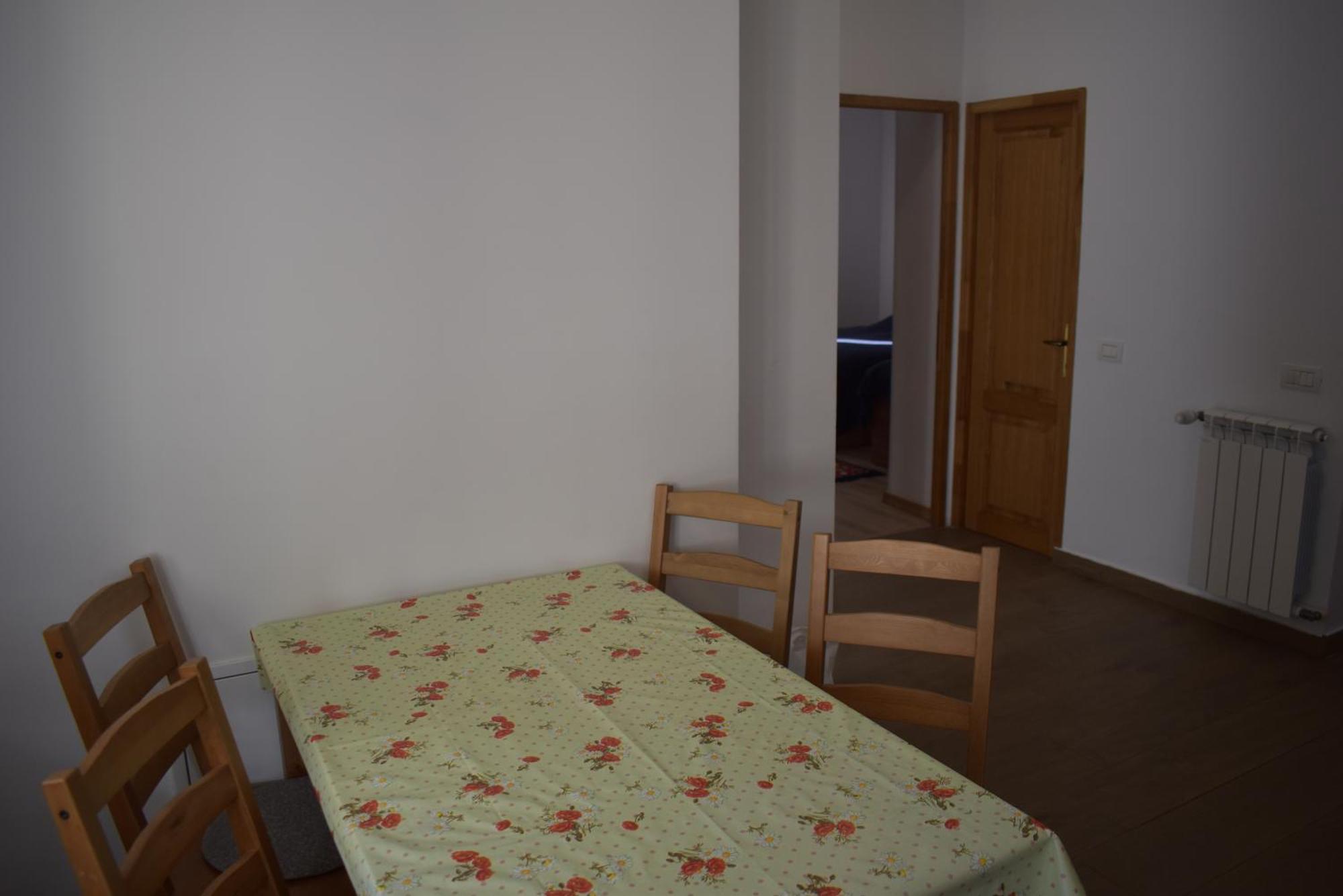 Capra Cu Trei Iezi Sinaia
